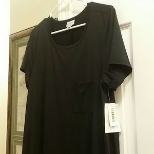 Lularoe Medium Carly NWT